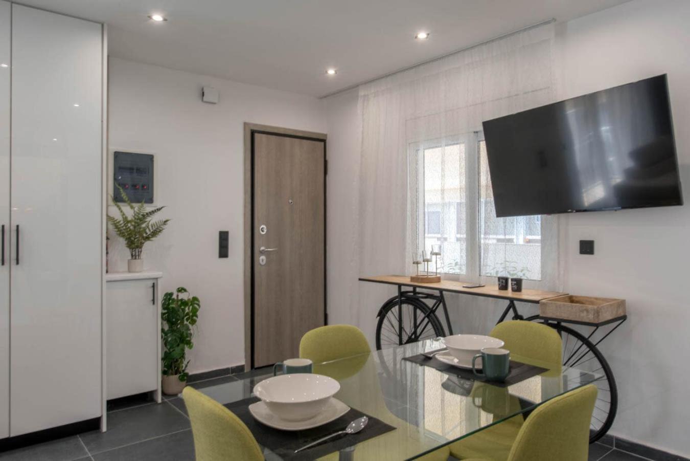 Apartment Anghome A4 In Metaksourgio Athens Exterior photo